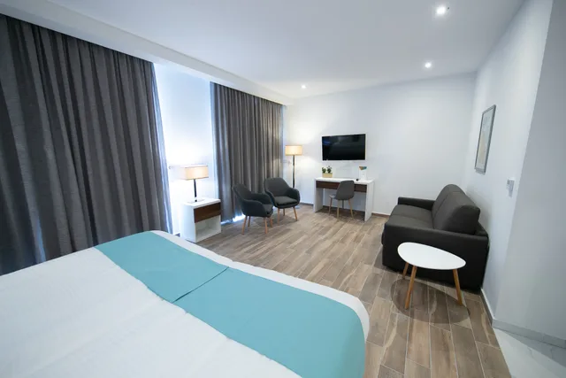 Luxury, Suite, Double Bed, Solana Hotel & Spa 5/10
