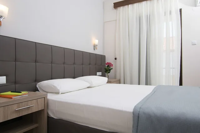 غرفة سوبيريور بسرير كوين، Sun Rise Hotel 9/10