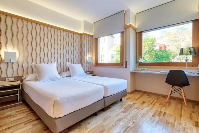 Suite, Bonanova Suite 1/4