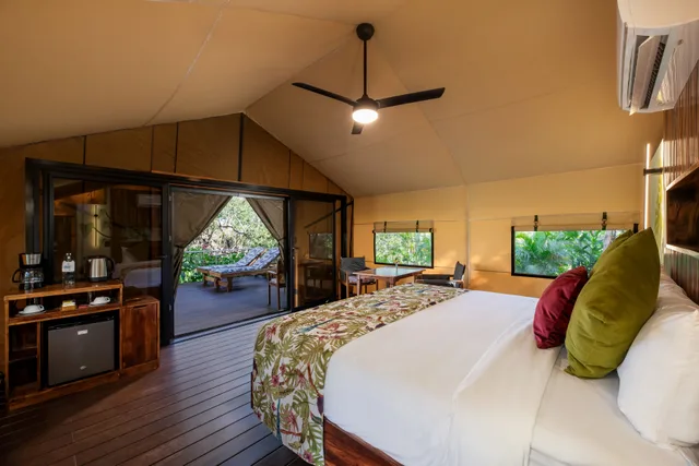 خيمة فاخرة اقتصادية، Hacienda Guachipelin Hotel 1/3