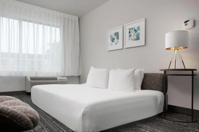 استوديو بسرير كينج لذوي الإعاقة، Towneplace Suites By Marriott Galveston Island 4/7