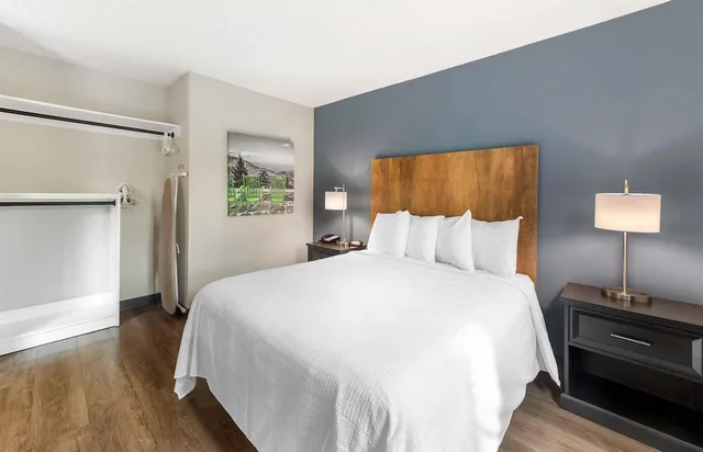 استوديو ديلوكس بسرير كوين مع أريكة، Extended Stay America Premier Suites - Miami - Airport - Miami Springs 2/7
