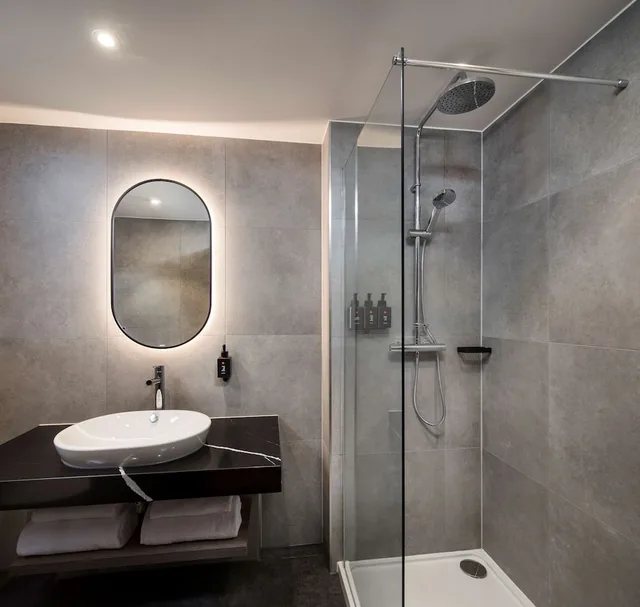 Premium, St George View، Radisson RED Hotel, Liverpool 4/4
