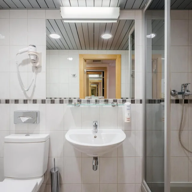 غرفة قياسية بسرير كينج، Riga Islande Hotel 6/8