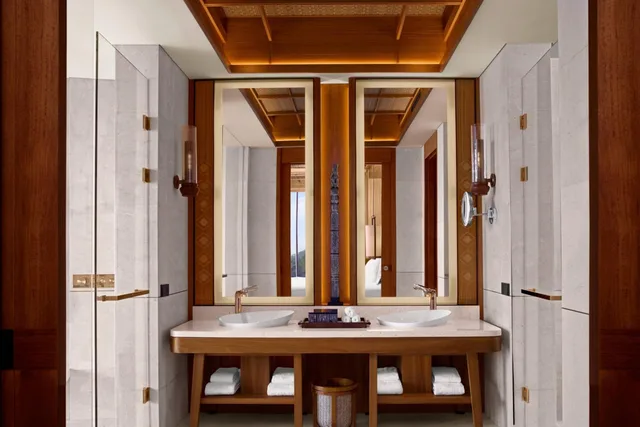 Overwater, Villa، TA’AKTANA a Luxury Collection Resort & Spa, Labuan Bajo 5/6
