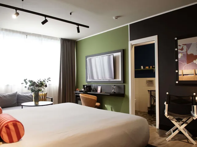 غرفة بريفيليج بسرير مزدوج، Mercure Roma Cinecitta 1/7