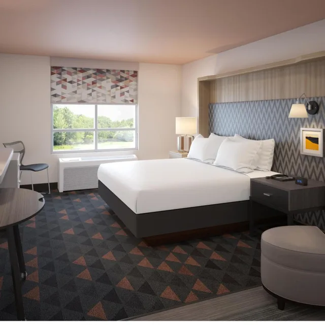 غرفة قياسية بسرير كينج، Holiday Inn Express Lethbridge Southeast 1/6
