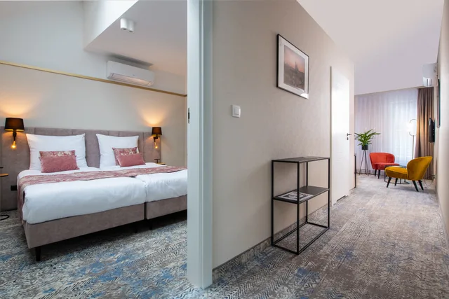 Comfort Apartment, MR67 Mayera Rapaporta 1/2