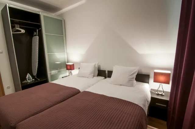 غرفة بغرفة نوم واحدة، CORVIN CENTER SUITES 2/10