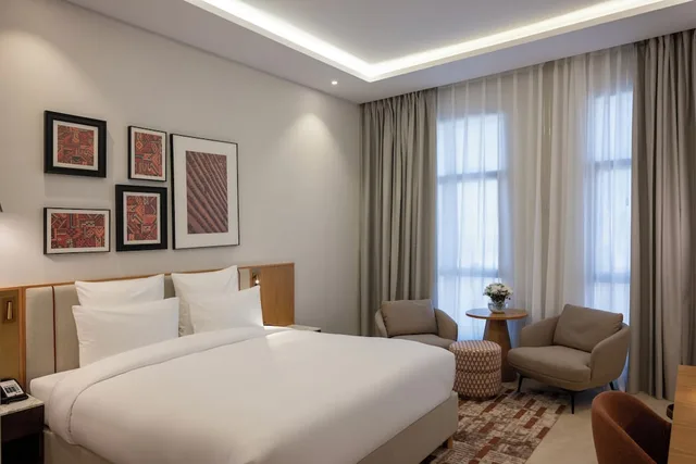 Classic, King Bed, Mercure Hotel Khamis Mushayt 1/3