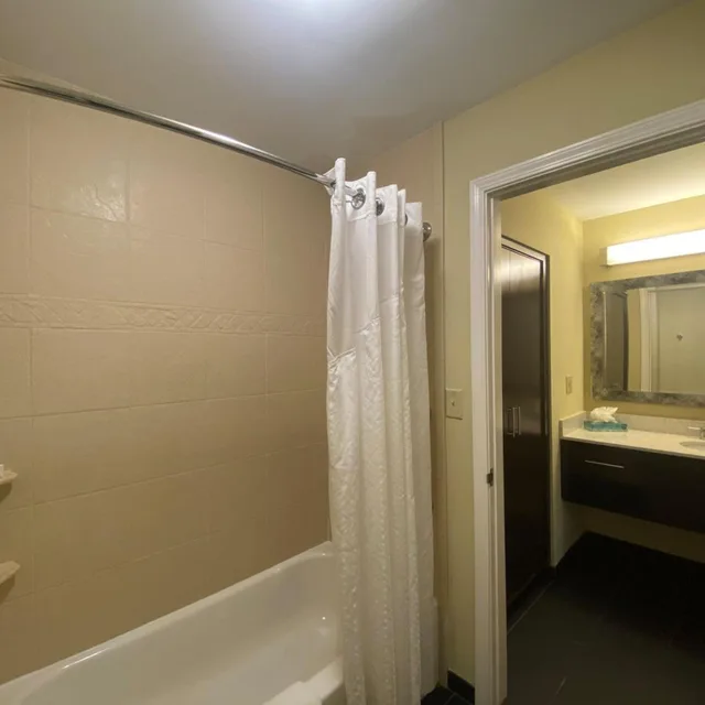 جناح بسرير كينج، Staybridge Suites Syracuse Liverpool 4/4