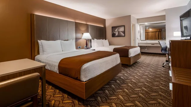 غرفة ديلوكس بسريرين كوين، Best Western Airport Plaza Inn - Los Angeles LAX Hotel 4/10