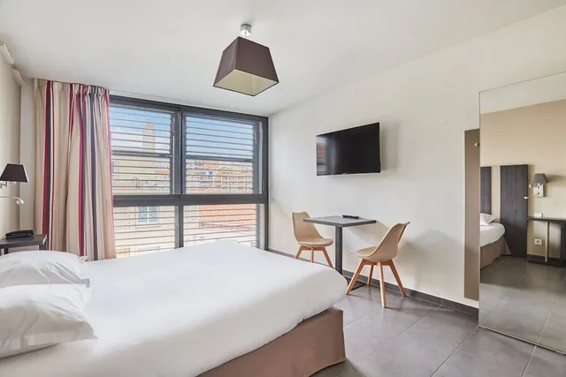 Superior, Studio, Queen Bed, Appart hotel Odalys City Marseille Centre Parc Chanot Velodrome 4/10