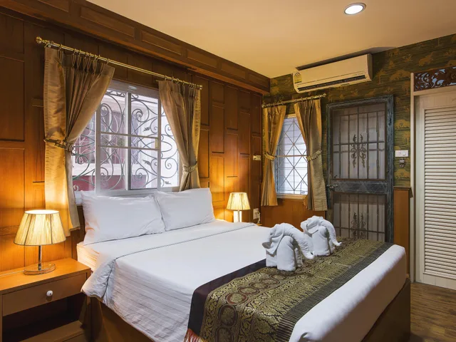 Deluxe, Double Bed, Orchid Resort 1/2