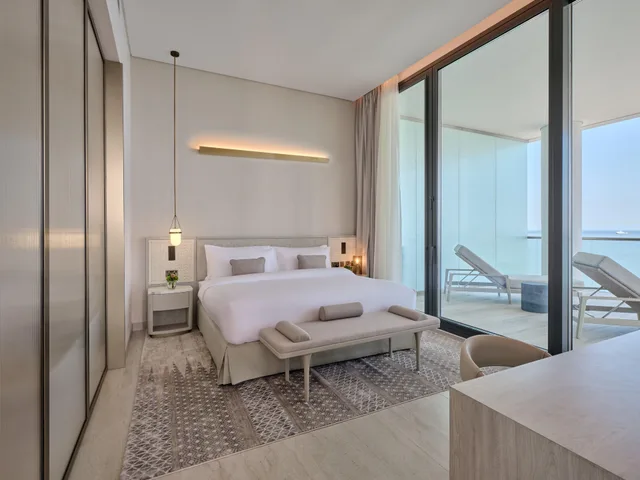 Suite, Sea Front, Terrace، Arabella Beach Hotel Kuwait, Vignette Collection 5/9