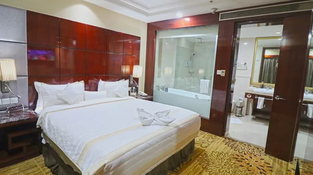غرفة تنفيذية بسرير كينج، Skycity Hotel 7/10