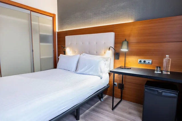 غرفة مفردة بسرير مزدوج، Silken Amara Plaza 3/4