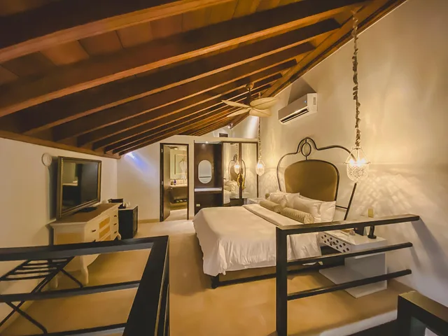 جناح جونيور رباعي، Capellan de Getsemani 4/6