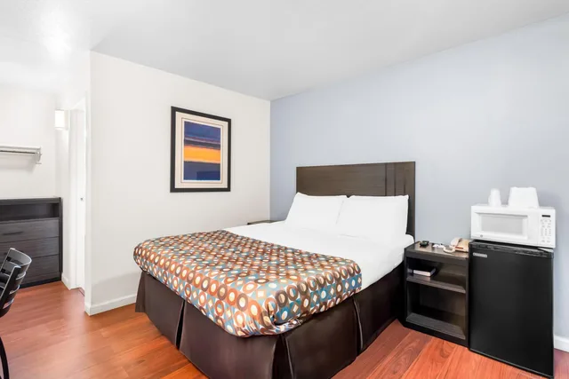 Standard, Queen Bed, Americas Best Value Inn Stillwater 1/4