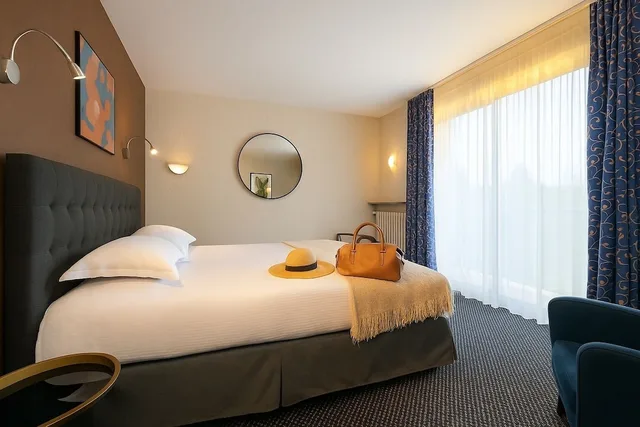 غرفة كومفورت بسرير مزدوج، Citotel Le Logis de Brou 2/10