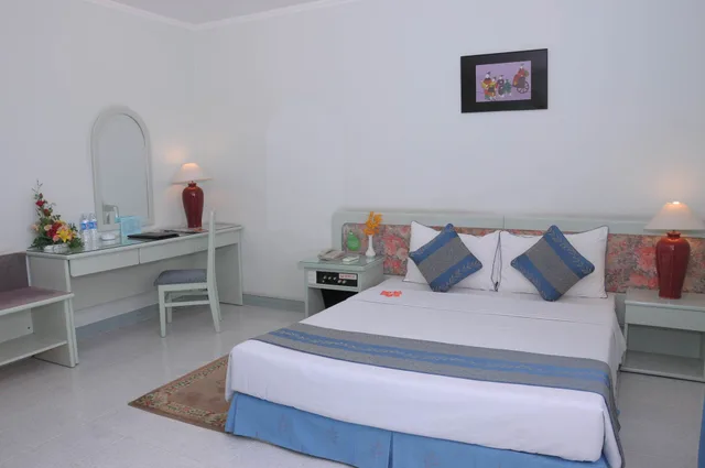 Senior, Queen Bed، Bat Dat Hotel 3/7
