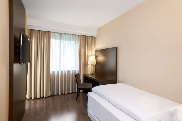 غرفة قياسية مفردة، Nh Dusseldorf Konigsallee Formerly Nh Dusseldorf City Center 5/8