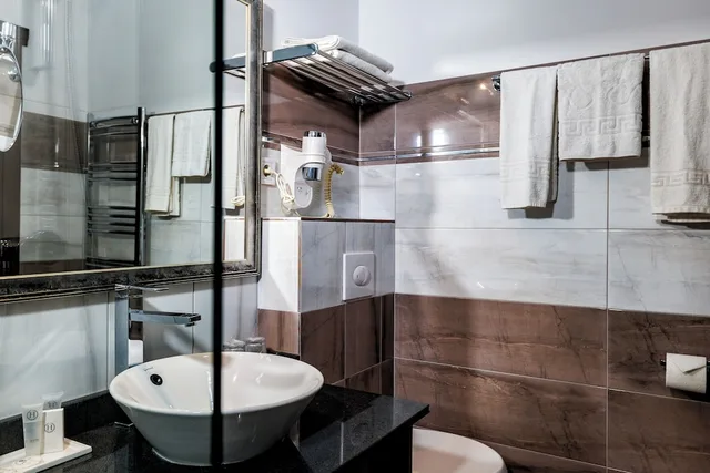 غرفة ديلوكس بسرير كينج بغرفة نوم واحدة، La Strada Boutique Villa 8/10