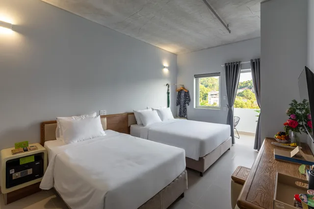 غرفة سوبيريور ثلاثية بشرفة، The Up Phu Quoc Hotel 2/2