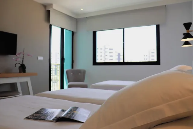 Standard, Double Bed, Almirante Hotel 3/7
