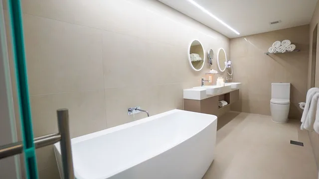جناح فاخر تنفيذي، Pacific Hotel Cairns 7/7