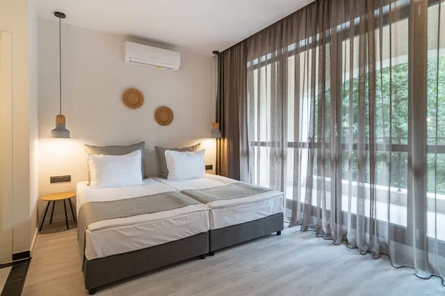 غرفة قياسية بفراش فوتون وسرير فردي، Primorski Hotel 4/5