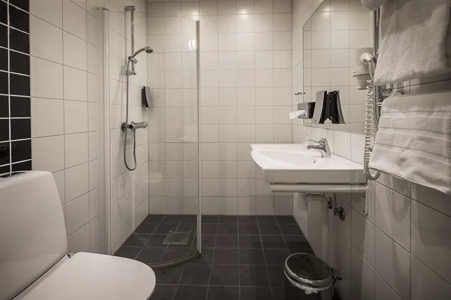 Compact, Single، Home Hotel Bristol 7/8