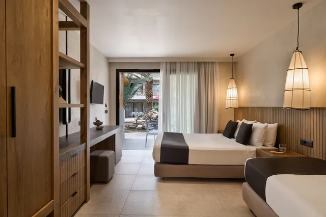 غرفة سوبيريور ثلاثية، Stella Village Seaside Hotel 2/6