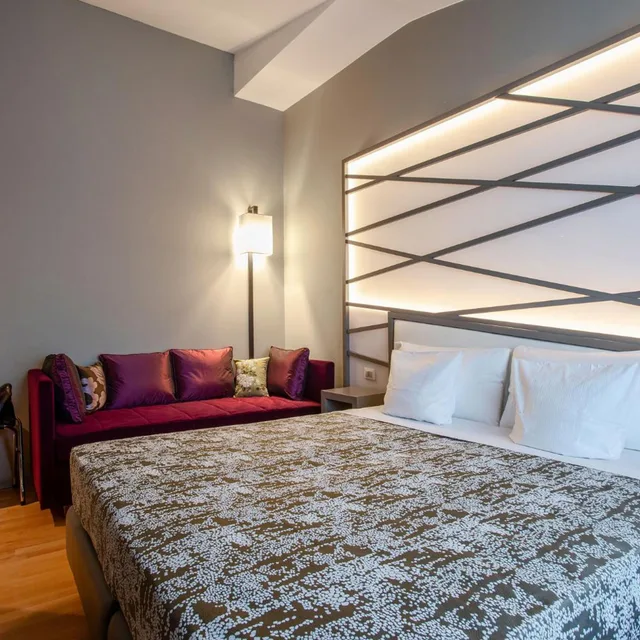 غرفة سوبيريور بسرير مزدوج أو سريرين منفصلين بشرفة، Fortyfive Squared Hotel 3/6
