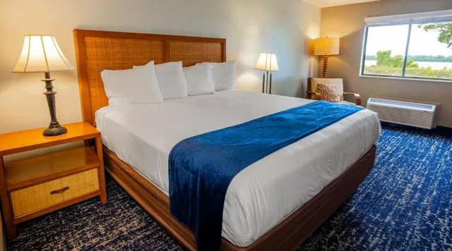 غرفة بسرير كينج، Lady Luck Casino Hotel Vicksburg 1/4