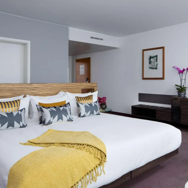 Art, Suite, King Bed, Xl, ART'OTEL BERLIN MITTE 1/7