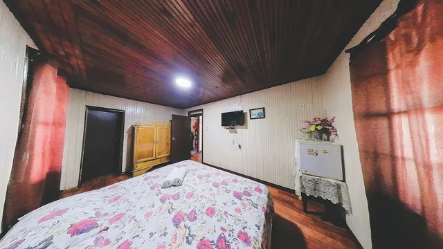 غرفة كومفورت بسرير مزدوج بإطلالة على الحديقة بشرفة، Posada Nativa Miss Trinie 1/7