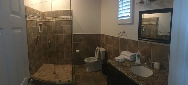 غرفة أساسية بسرير كوين، Alecia Bed and breakfast 1/1