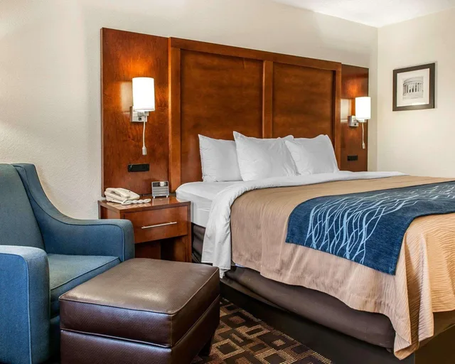 غرفة بسرير كينج، Comfort Inn Marion 4/4