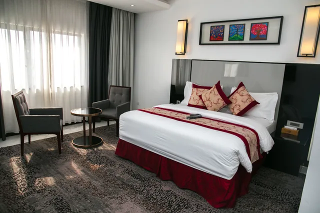 غرفة ديلوكس بسرير كينج، Green Point Hotel 2/7