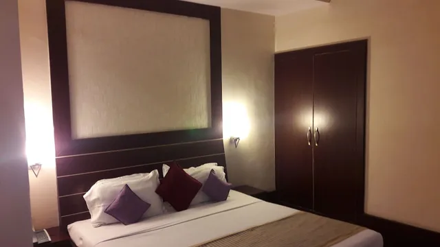 غرفة ديلوكس بسرير مزدوج، HOTEL SATYA ASHOKA 2/5