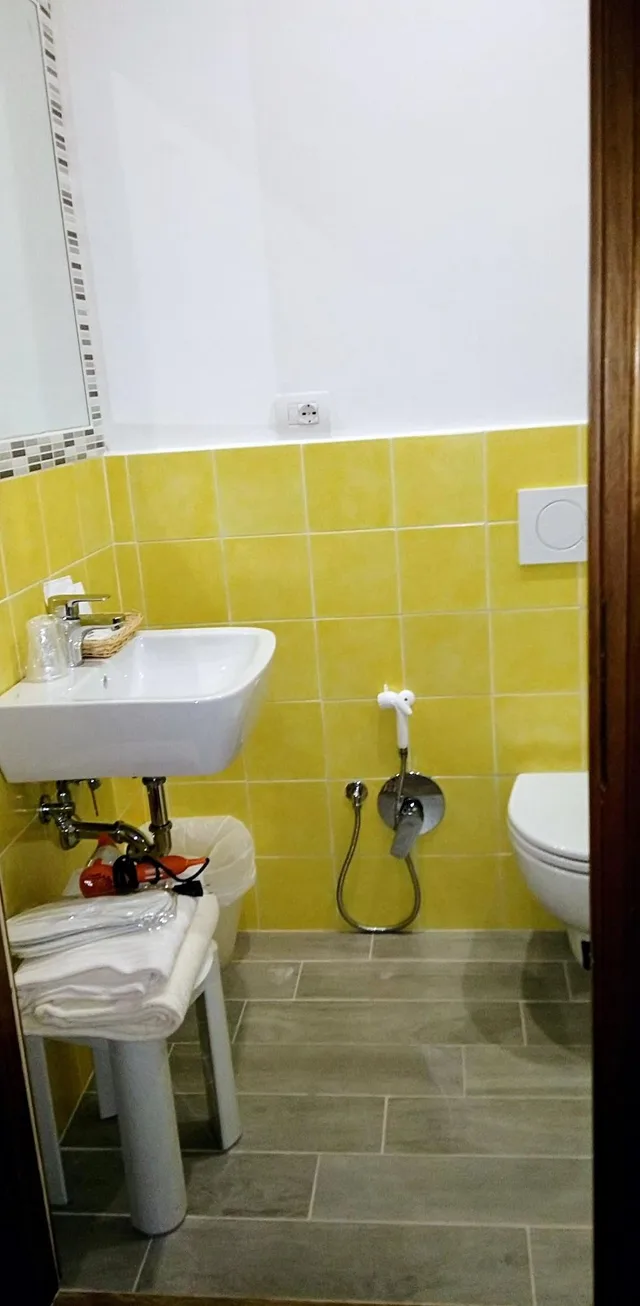 غرفة كلاسيكية بسرير مزدوج بغرفة نوم واحدة بحمام خاص، Tourist House 9/10
