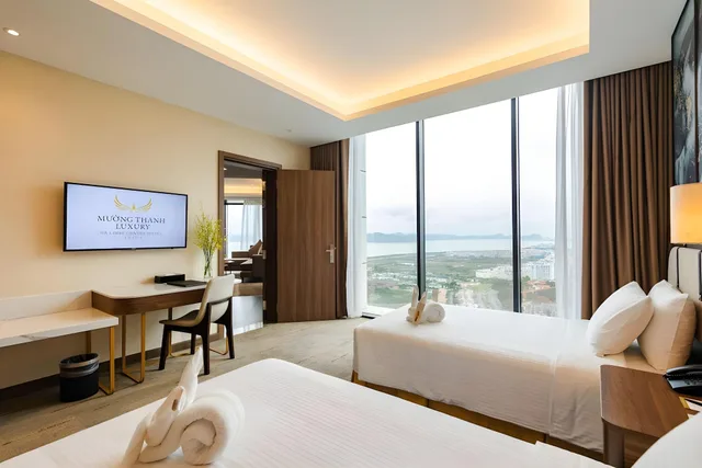 غرفة ديلوكس بسرير مزدوج بإطلالة على المدينة، Muong Thanh Luxury Ha Long Center 3/3