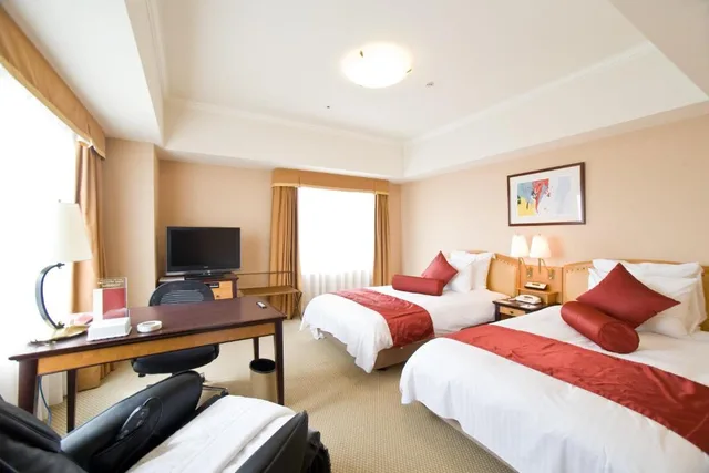 غرفة بريميوم بسريرين منفصلين مع أريكة، Ana Crowne Plaza Hotel Toyama 2/5