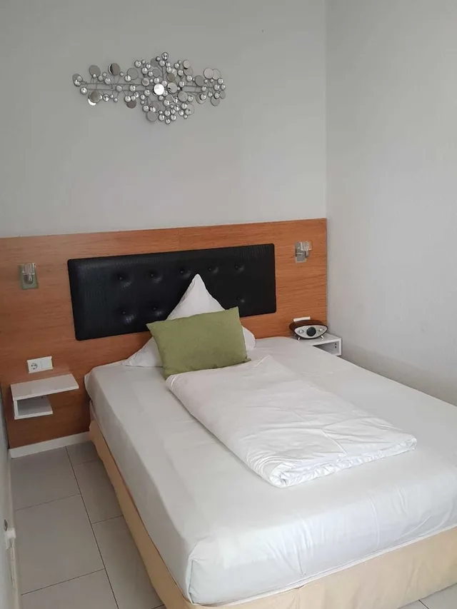 غرفة مفردة، Hotel Drei Kronen 1/2