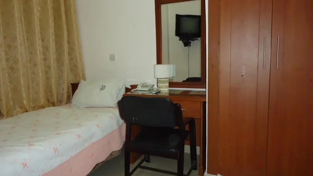 غرفة قياسية مفردة، Rainbow Hotel 7/14