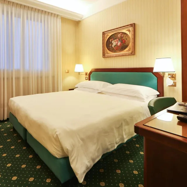 غرفة ثلاثية، Hotel Astoria, Sure Hotel Collection by Best Western 3/5