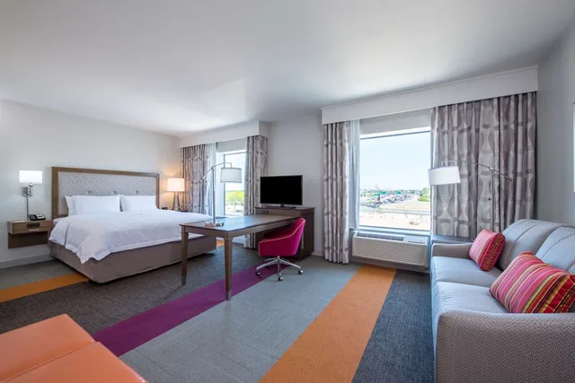 جناح استوديو بسرير كينج، Hampton Inn and Suites Phoenix East Mesa 1/3
