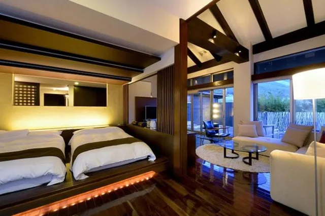 Suite, Futon Bed, Twin Beds, Outdoor Bath، Okuyado Buaiso 1/2