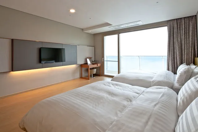 Sono, Water, Family, 2 Double Beds, Ocean View, Kitchen, Sono Calm Geoje 3/3